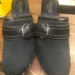 Gorgeous authentic Coach heels size 10M